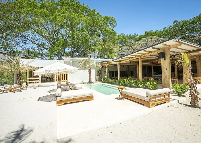 Hotel Tama Lodge
