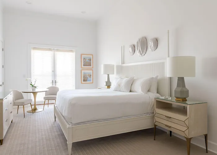 Oyster Bay Boutique Hotel