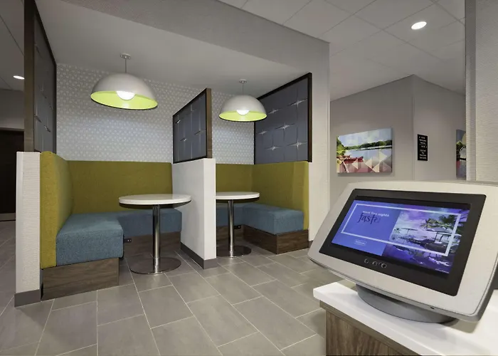 Hampton Inn Midland, On