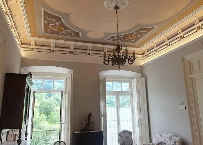 La Venta de Miyares