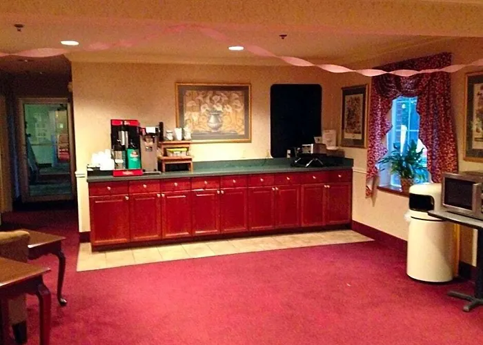 Country Hearth Inn & Suites Willard
