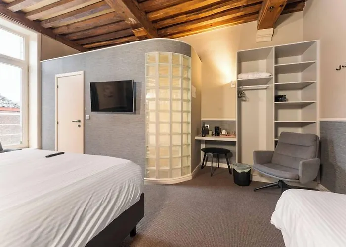 Hotel Karel De Stoute