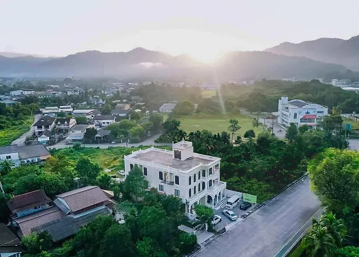 Daddy Dream Hotel And Residence