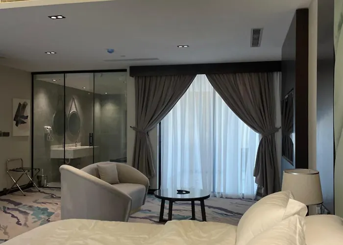 Al Wateen Hotel