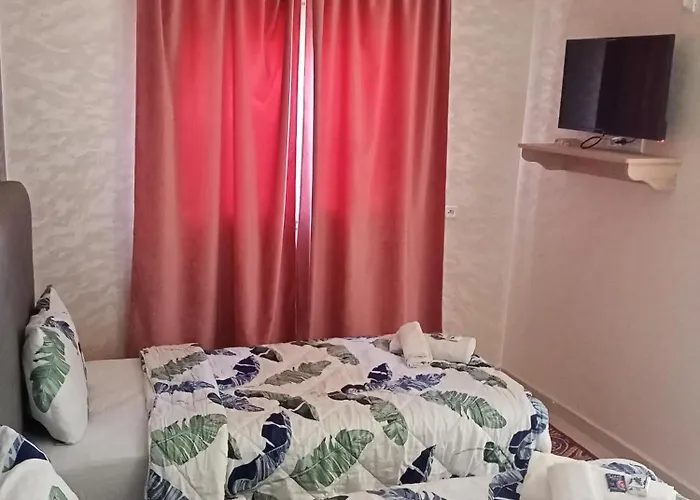 Hotel Tidinit