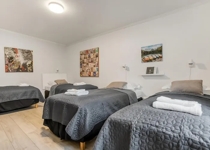 Flyers Airport Hotel