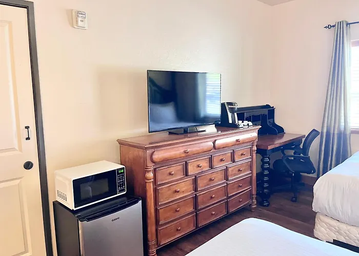 Comfortable Double Queen Suite Near Park City & Ballerina Farms #1055