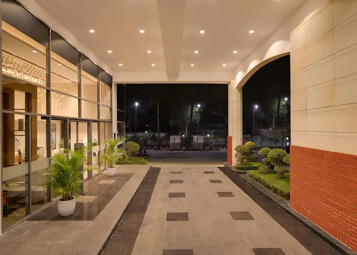 Lemon Tree Hotel, Mall Of Dehradun, Dehradun