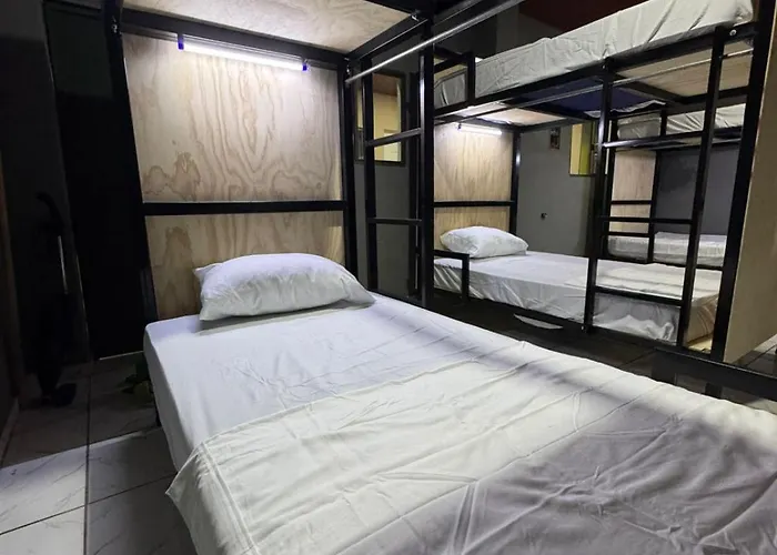 Milo's Hostel&Residences