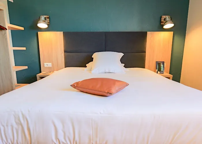 Le Relais de Vellinus - Contact Hôtels