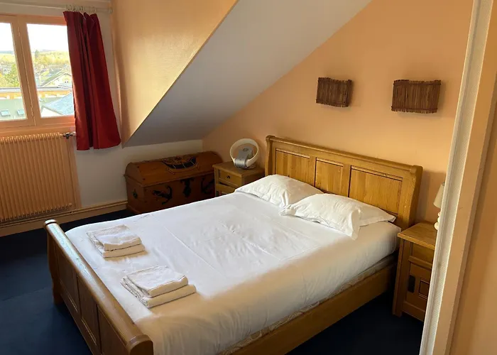 Hotel Couleurs Sud avec ascenseur et restaurant Centre ville-Gare Charleville-Mézières