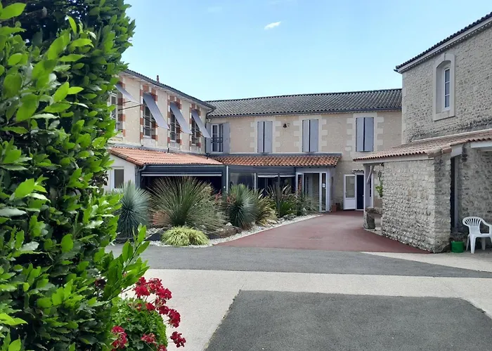 Hôtel Restaurant Le Commerce