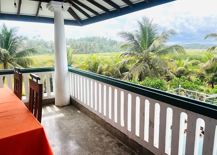 Island House Hiriketiya