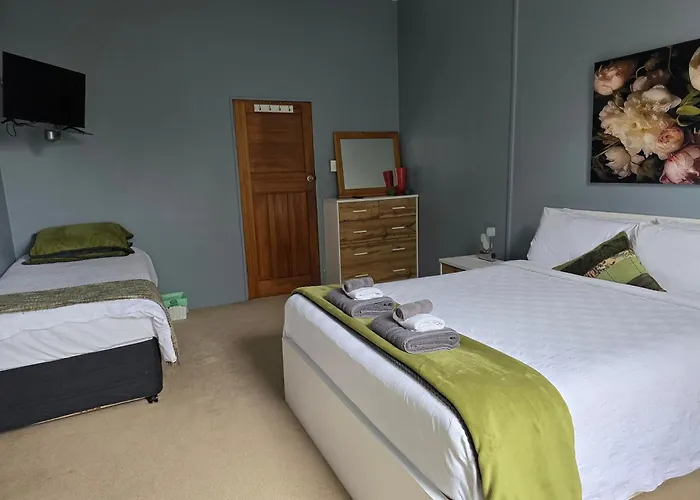 Royal Accommodation
