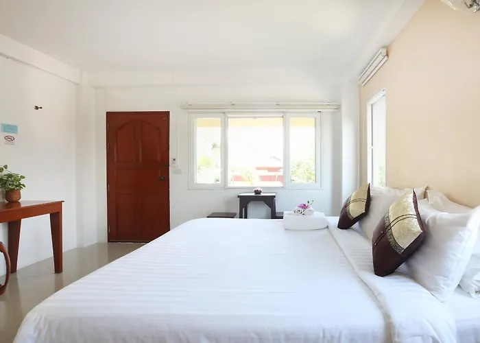 Poonnagunn Hotel