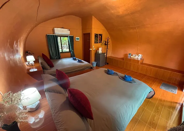 Khao Sok Saengtawan Resort And Camp