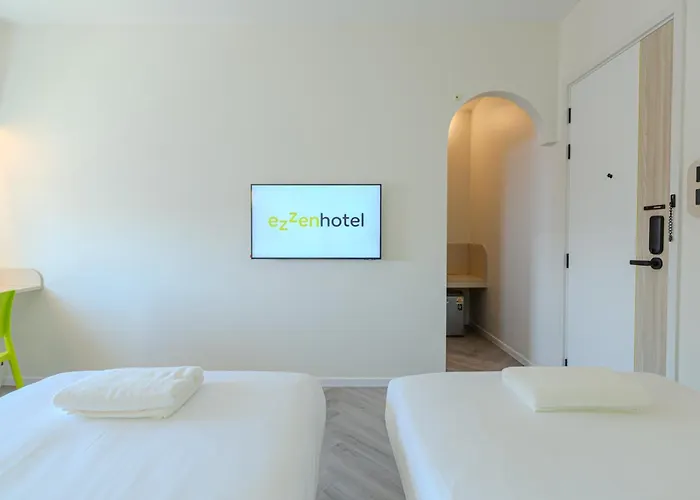 Ezzenhotel Phitsanulok