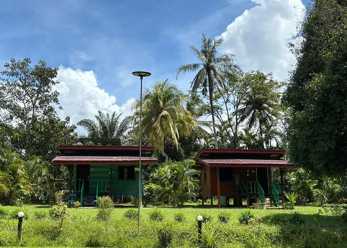 Khao Sok Saengtawan Resort And Camp