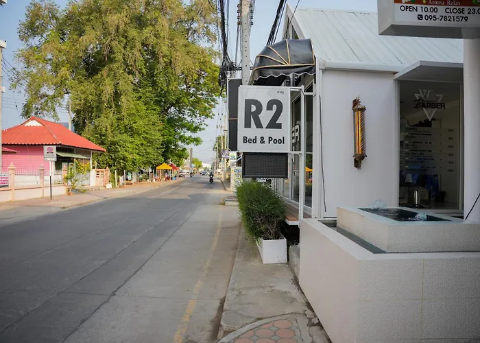 R2 Bed And Pool Kanchanaburi