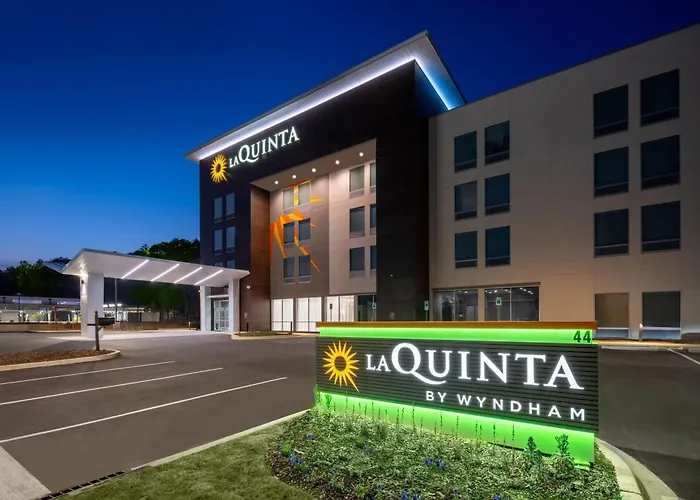 La Quinta By Wyndham Chelsea Birmingham