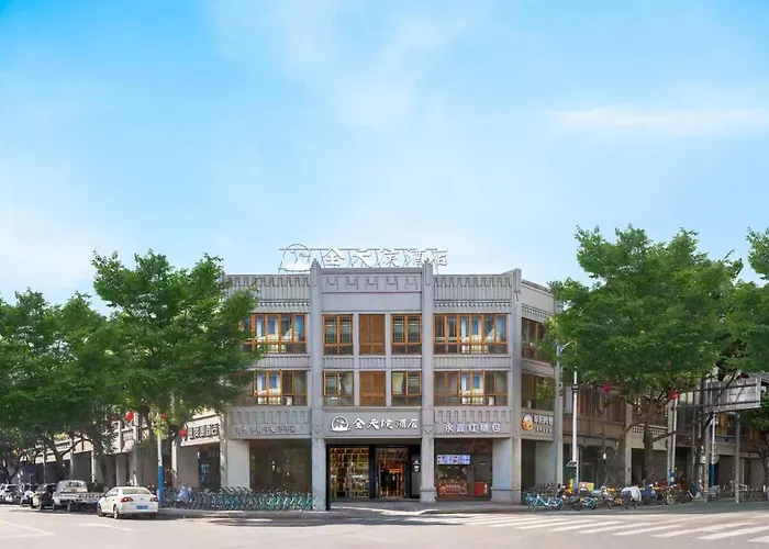 Wenzhou All-Day Hotel Is Located In The City Center Of Wuma Street, Convenient To Travel, Laundry Service Is Provided, Wifi Full Coverage, Free Breakfast, Coffee, Afternoon Tea, Food And Tourist Attraction Recommendations