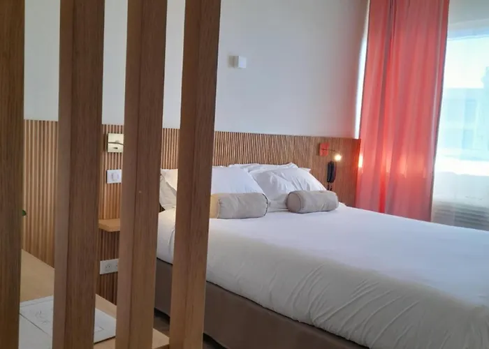 Adonis Ajaccio - Hôtel Albion