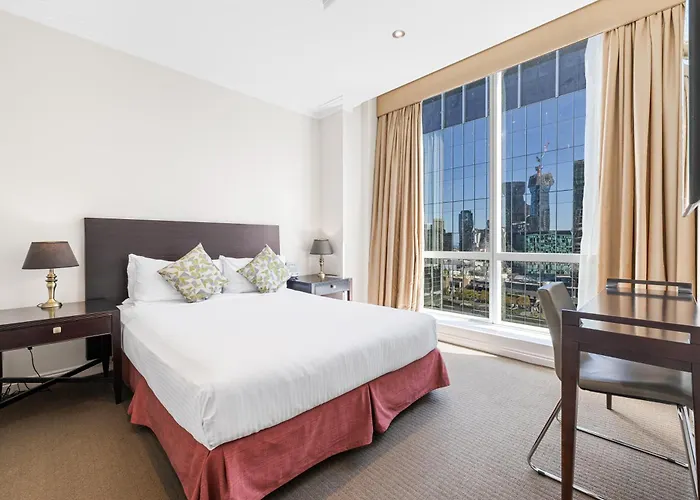 Clarion Suites Gateway