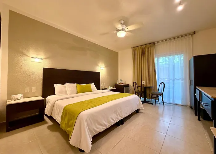 Hotel Ikzam Palenque
