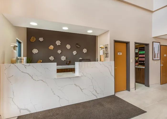 Best Western Gold Poppy Inn