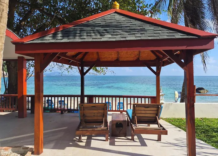 Crystal Bay Yacht Club Beach Resort