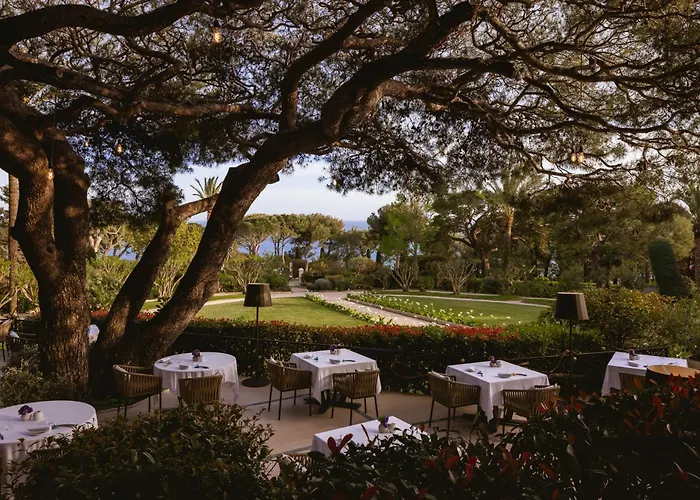 Grand-Hôtel du Cap-Ferrat, A Four Seasons Hotel
