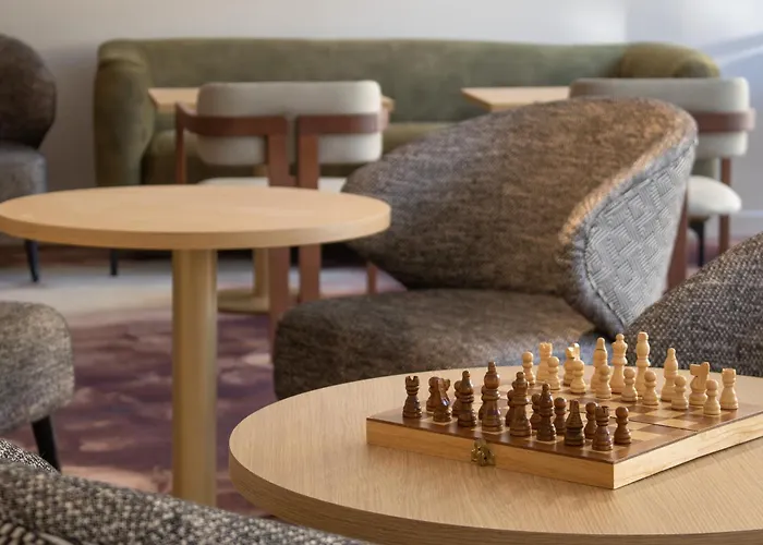 Brit Hotel Cahors Centre - Le Valentre