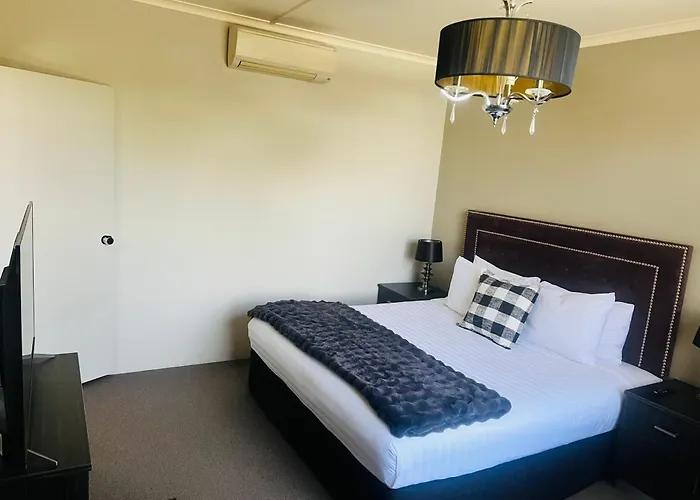 Pavilion Hotel Wagga Wagga
