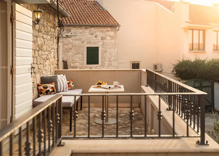 Hotel Osam - Adults Only