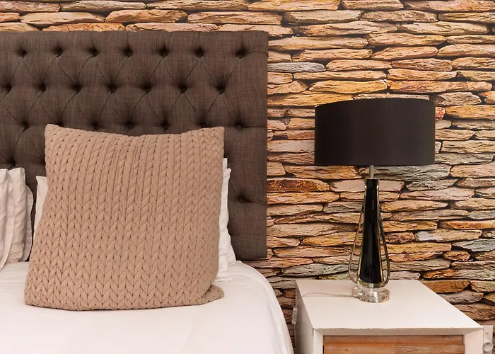 107 Dorpstraat Boutique Hotel