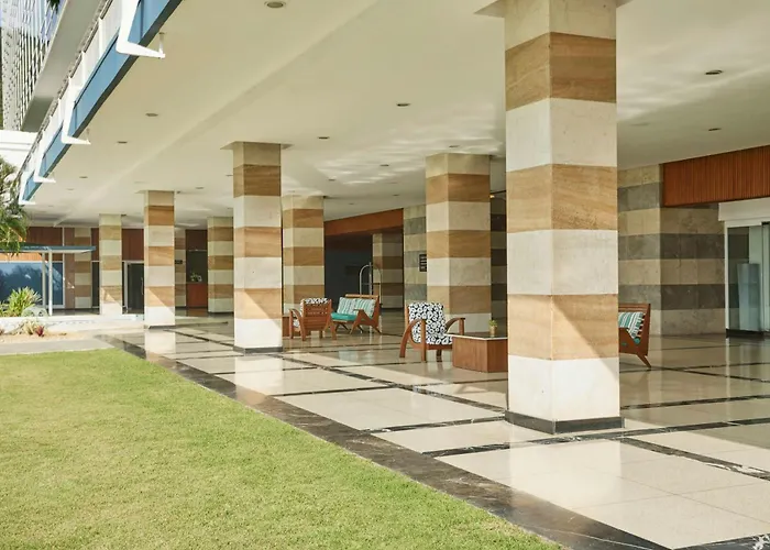 Marriott Maracay Golf Resort