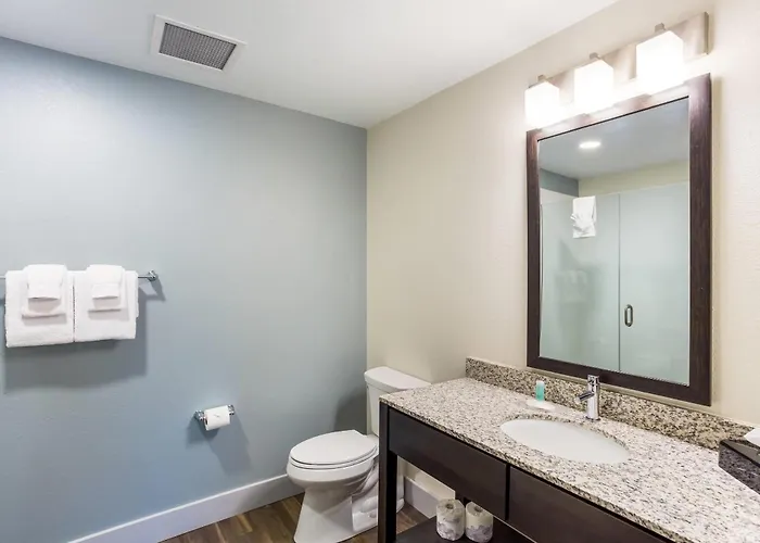 Mainstay Suites Logan Ohio-Hocking Hills