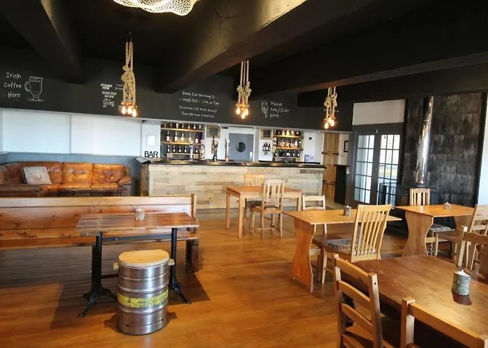 Ocean View Bar & Rooms