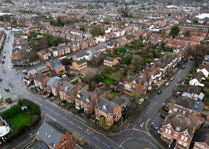 The Linden Leaf Rooms With Free Car Parking