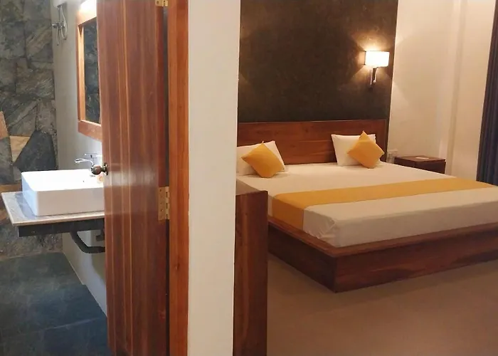 Lina Hotel