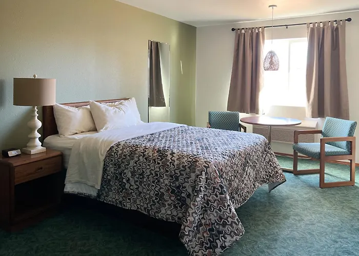 The Trail Inn - Sutton, Nebraska - Us-6 Hwy