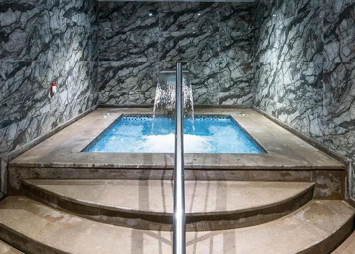 Sarot Thermal Palace Tatil Koeyue - Halal Hotel