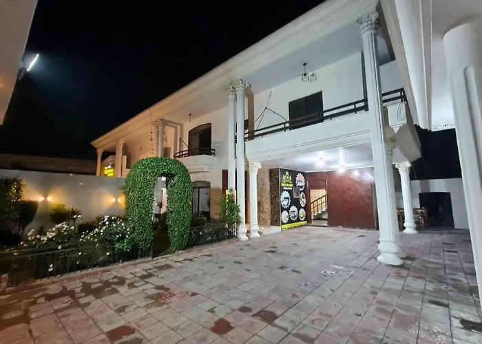 Hotel De Smart Multan