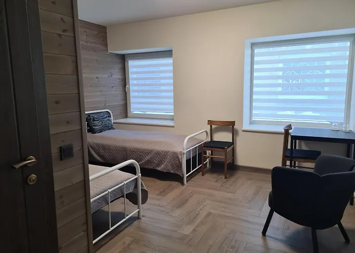 Penkiu Kambariu Apartamentai