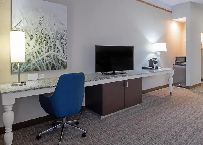 Hilton Garden Inn Grand Forks-Und