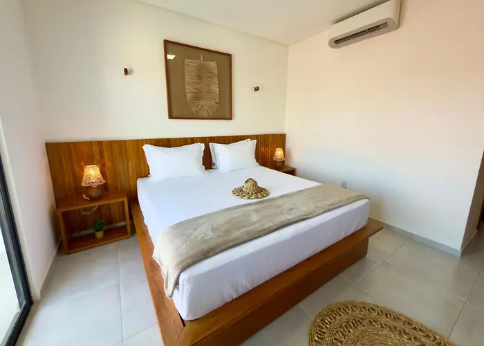 Yahweh Hotel