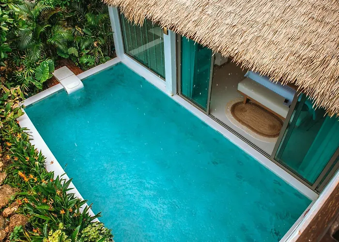 Luxtalay Khanom Hotel