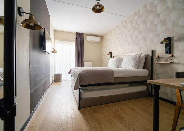 Hotel Emilia