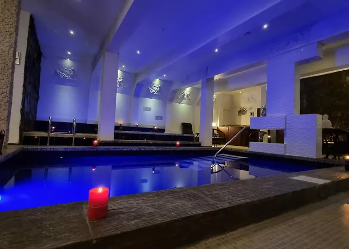 Sanchez Aqua Hotel Spa By Chat Noir