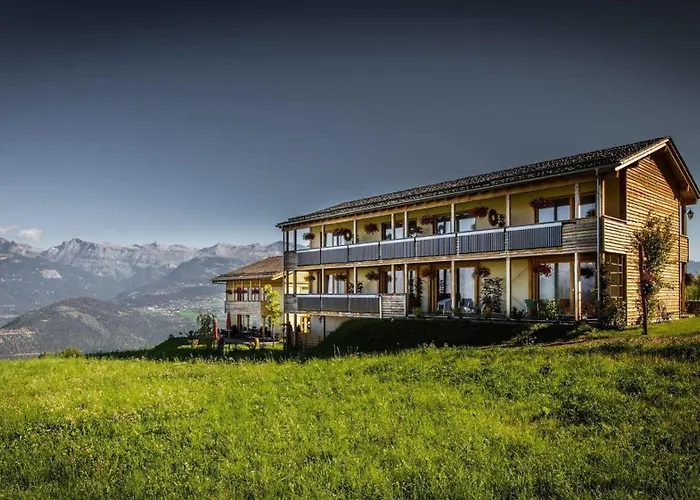Nada Brahma Retreats